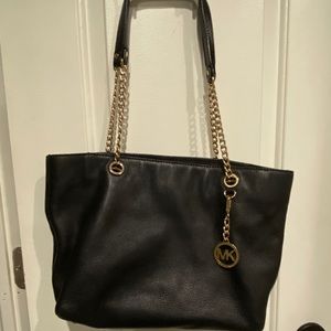 Michael Kors hand bag